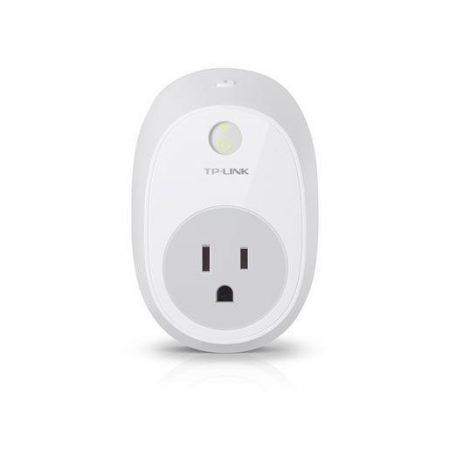 TP-Link HS100 presa intelligente 1800 W Bianco