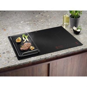Electrolux Serie 700 KIS82453IZ Piano cottura ad induzione 7000 SenseBoil® 80cm - 1,16 kg
