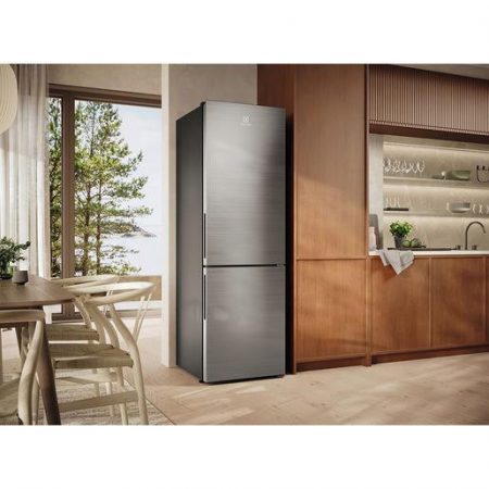 Electrolux LNT7MC32X Frigocongelatore 700 GreenZone+ 187 cm